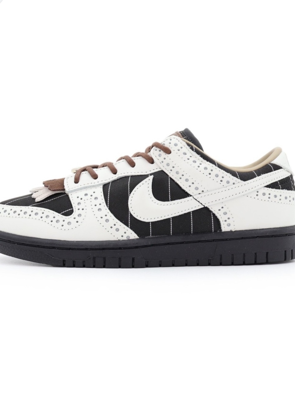 Nike Low Dunk Pinstripe Brogue Sneakers